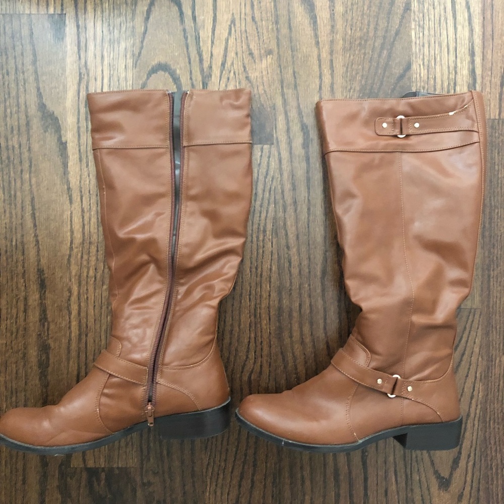 Tan boots